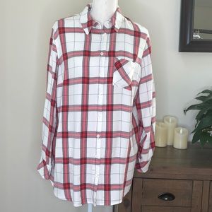 Ava & Viv red plaid button up shirt Large